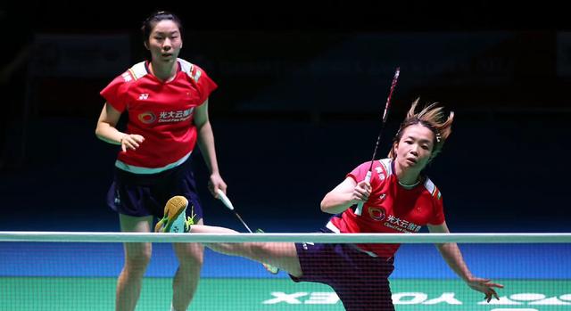 韩国队完胜泰国队，黄鸭组合关键制胜