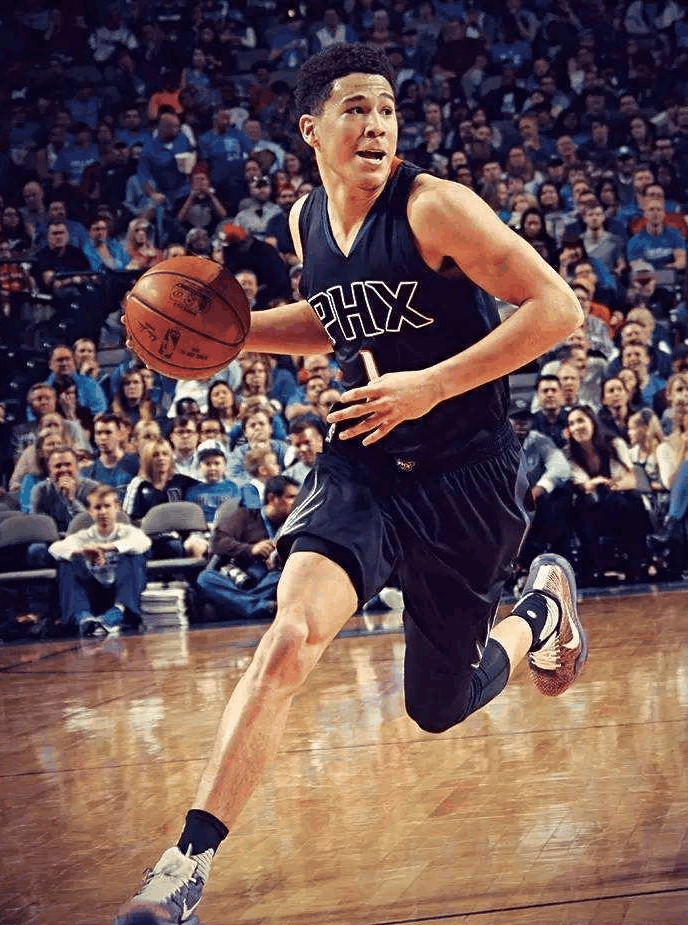 骑士逆转魔术，布克扛起全队