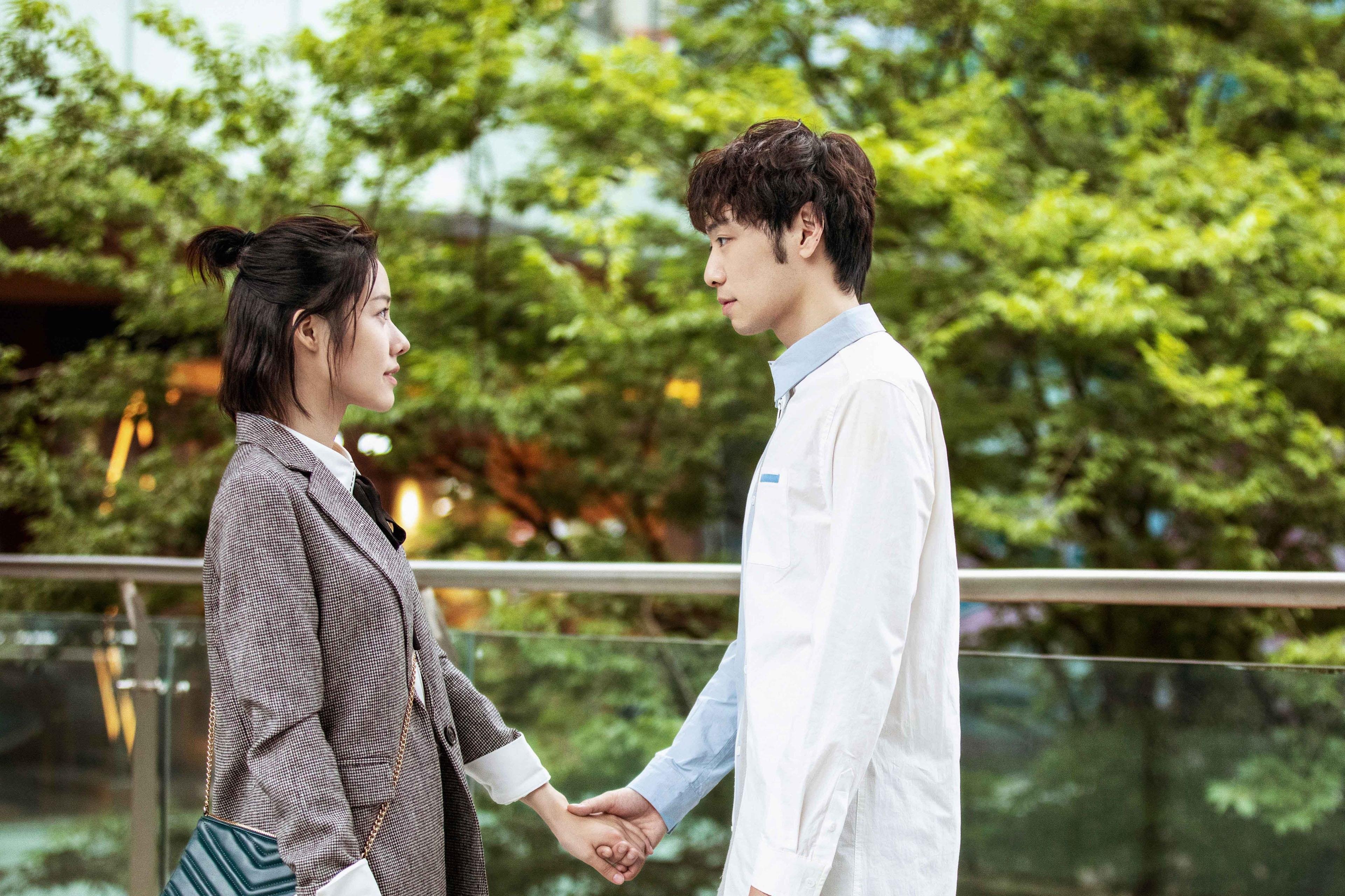 里昂之夜与达拉斯黄昏,当横扫成为伟大注脚