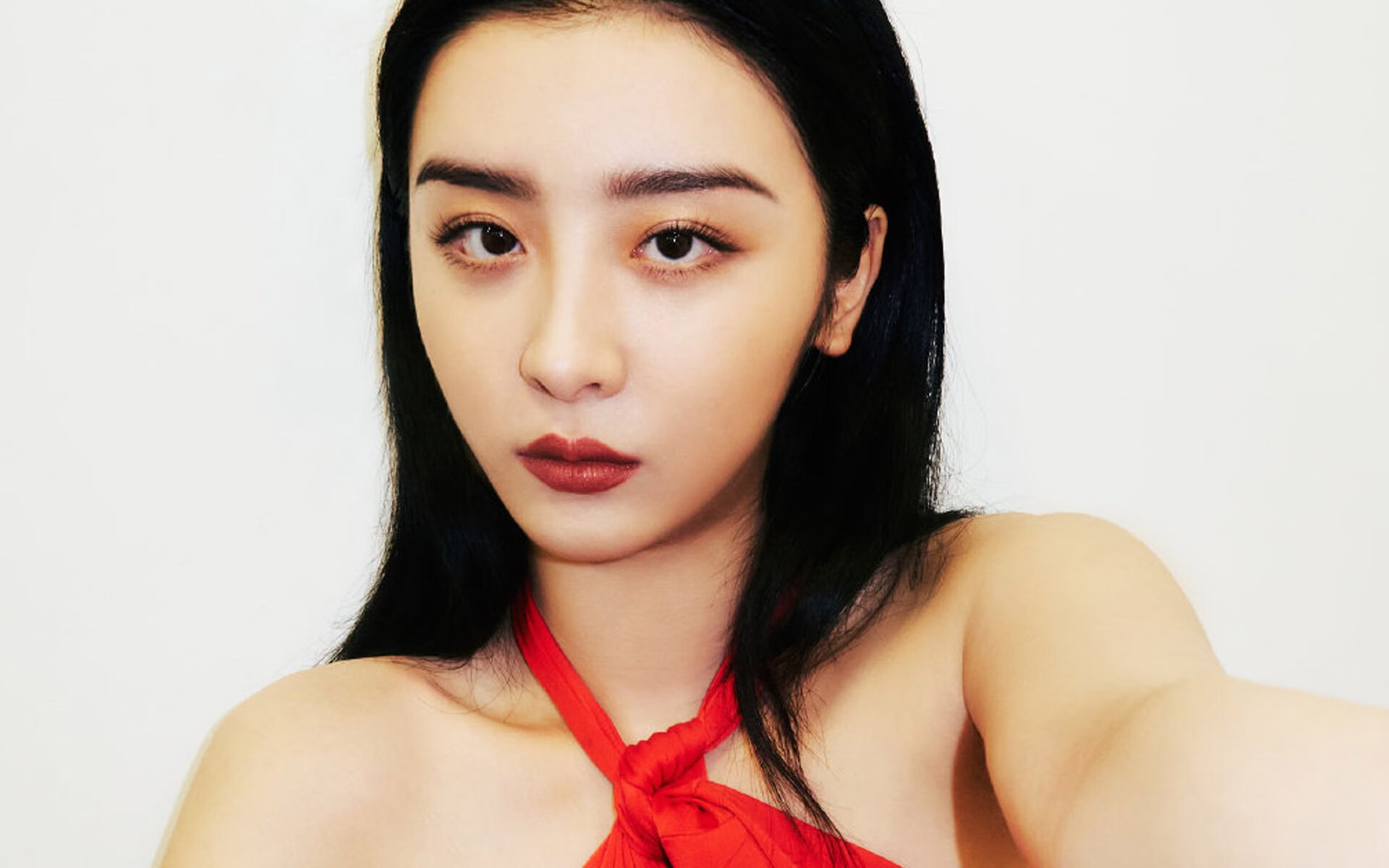 跨越现实的里程碑，伦纳德在虚拟赛场征服上海