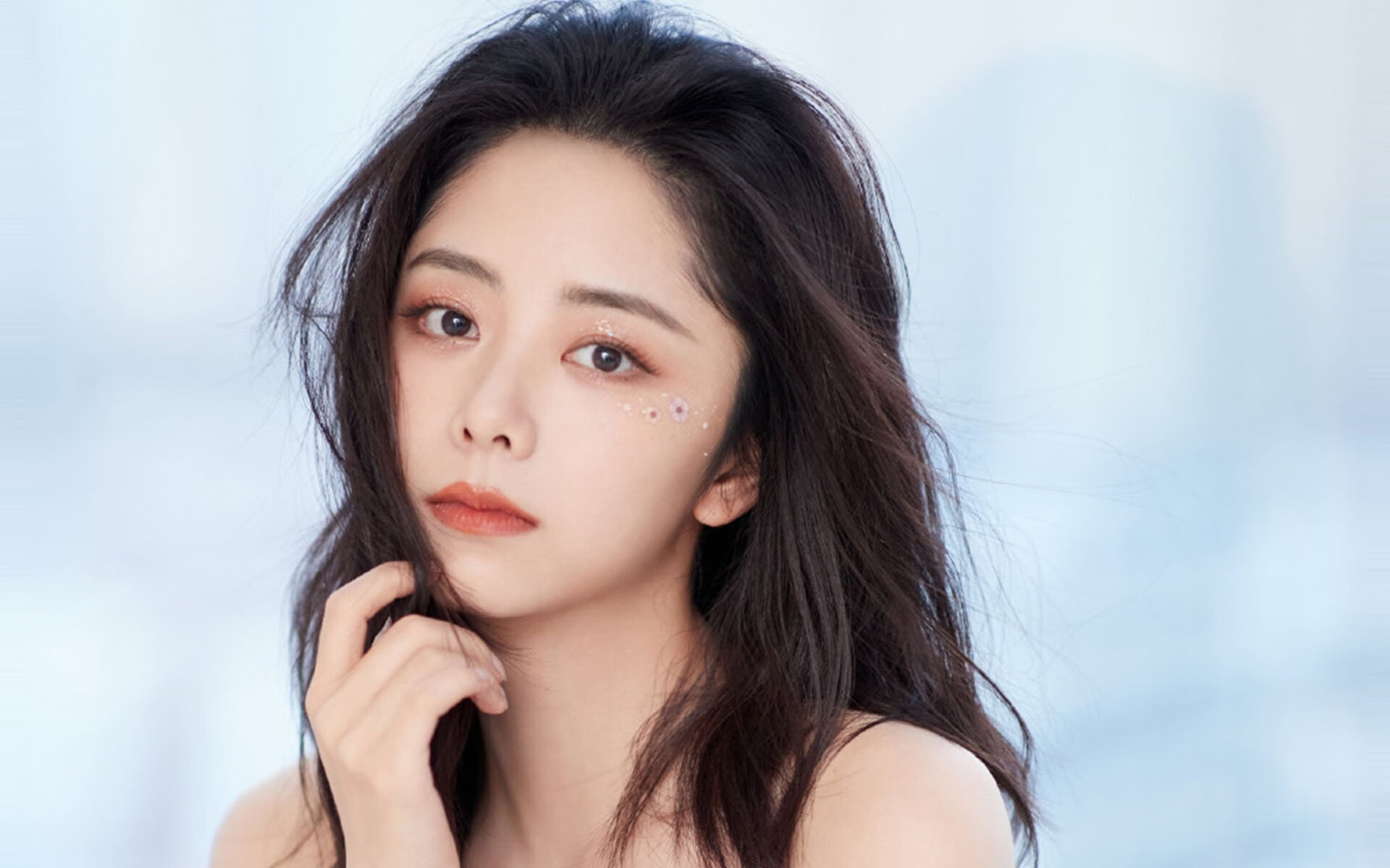 跨越时空的巅峰对决,世界排名争夺战焦点中,湖人王朝与辽宁铁军的虚拟交锋