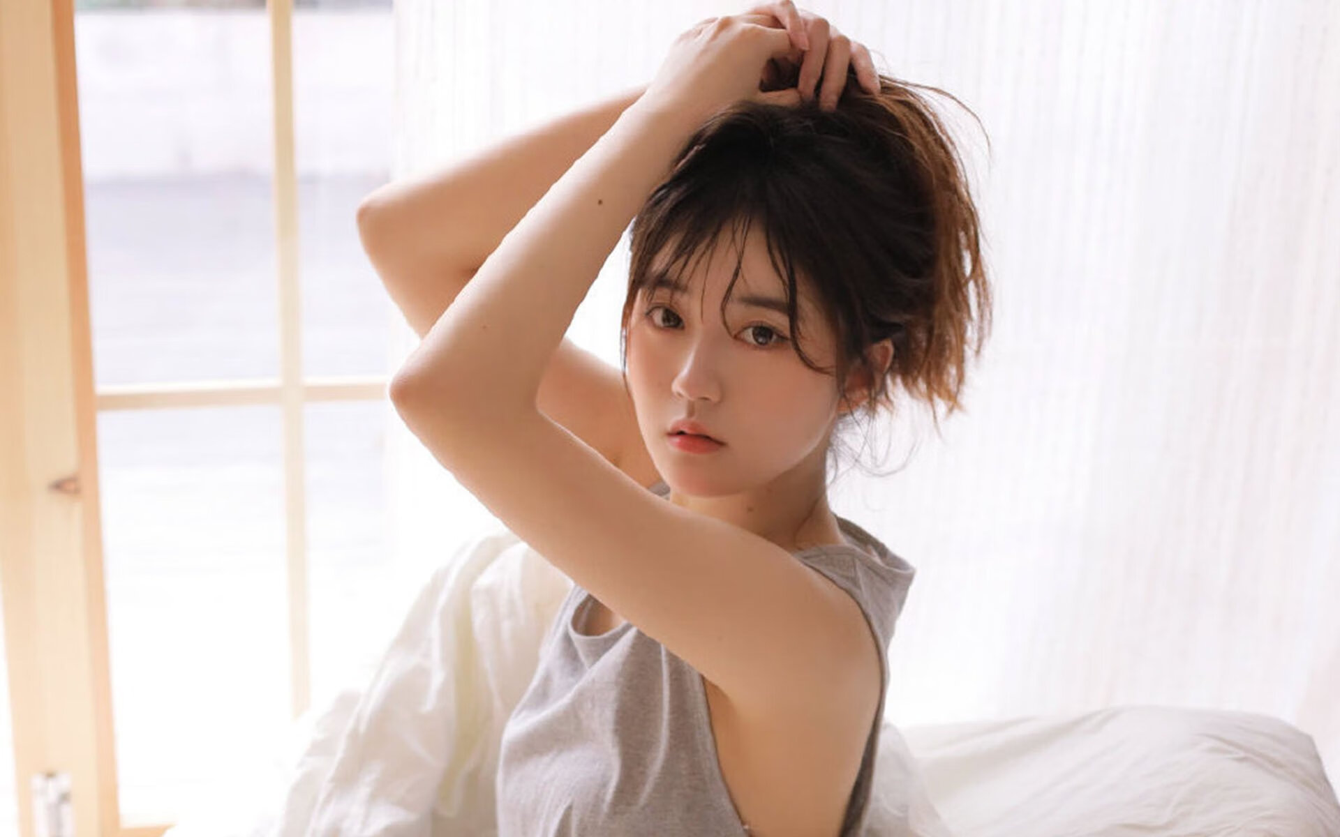 两个赛场，同一种心跳，英超争冠之夜与塔图姆的主宰时刻