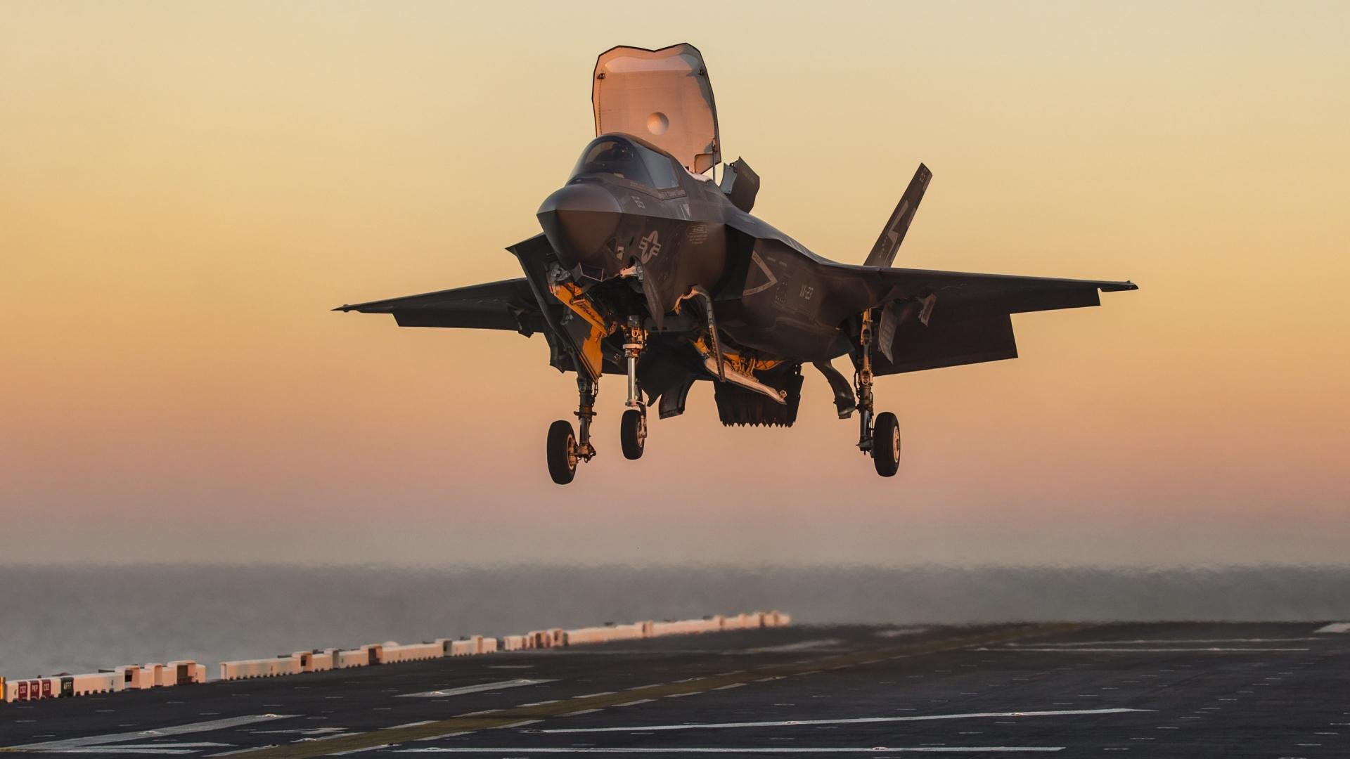 数据交错时，当塔图姆的记忆闯入了一场不属于他的胜利